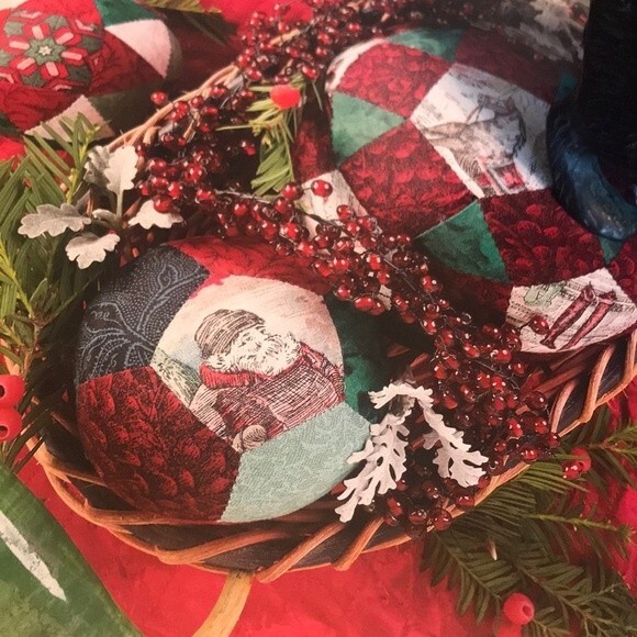 Patchwork Puzzle Balls Sewing Pattern Book by Jinny Beyer - Picture 9 of 9